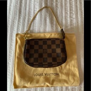 Authentic Louis Vuitton mini pochette bag